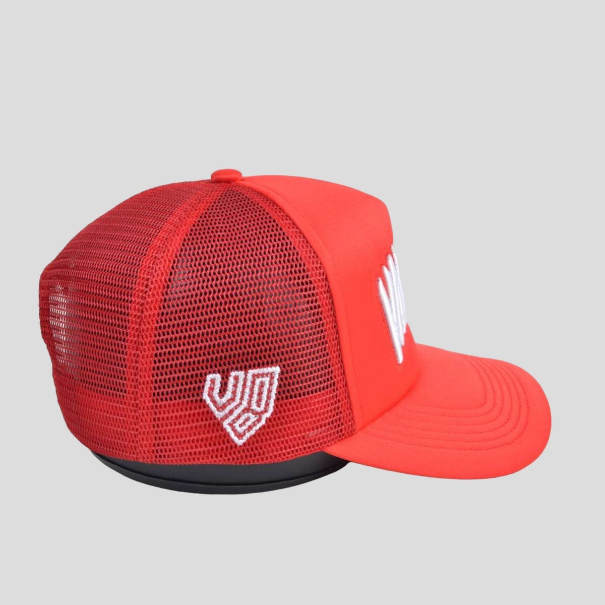 Signature Varcity ® Trucker Cap Scarlet