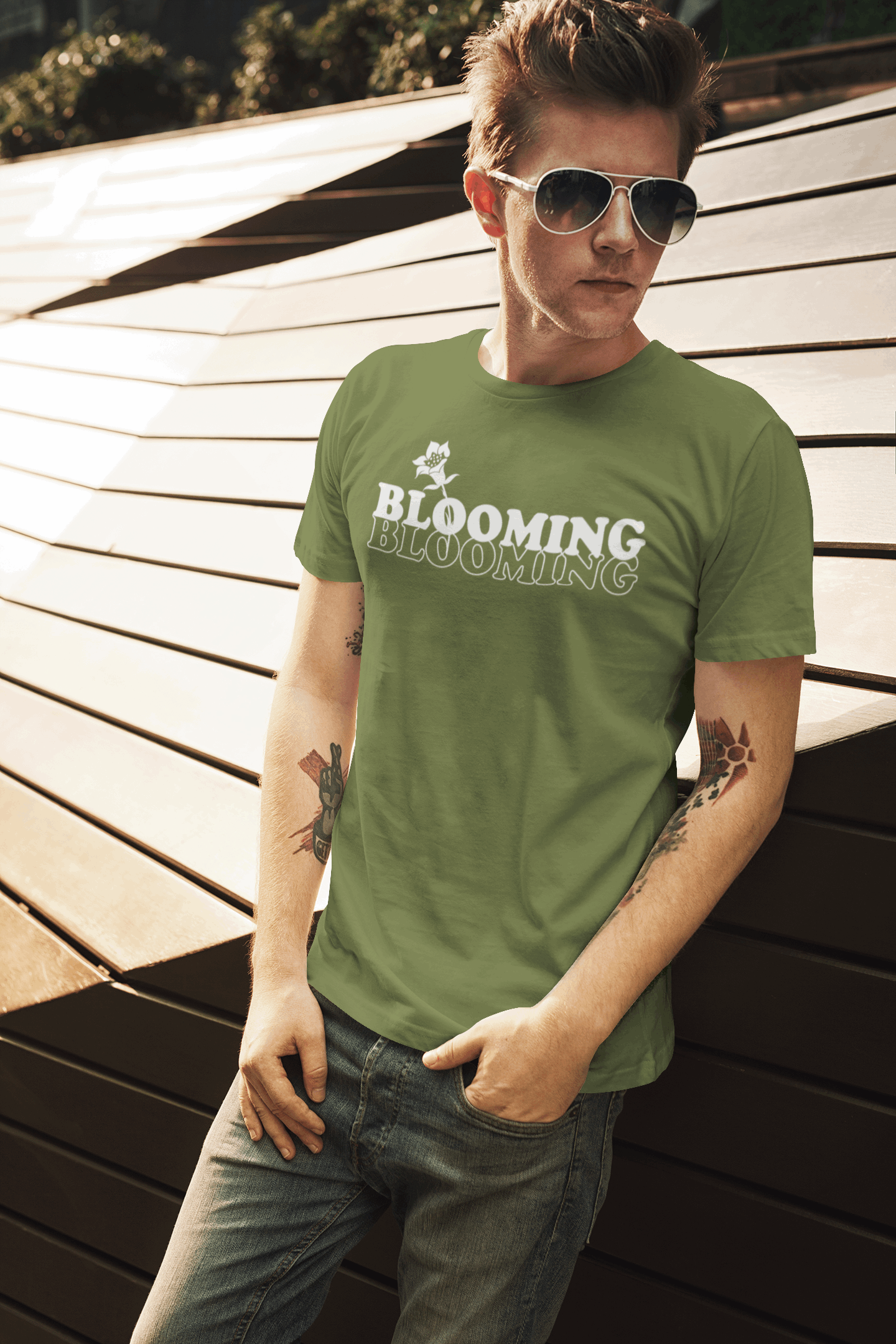 Varcity ® Blooming Streetwear Tee